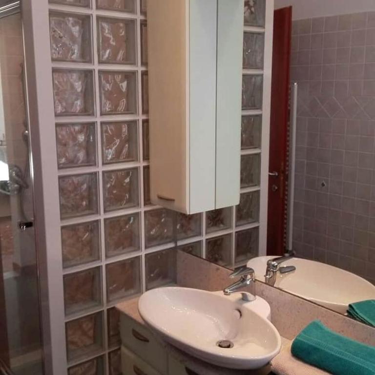 La casa di Ester - Appartamento con 2 Camere da Letto - 7