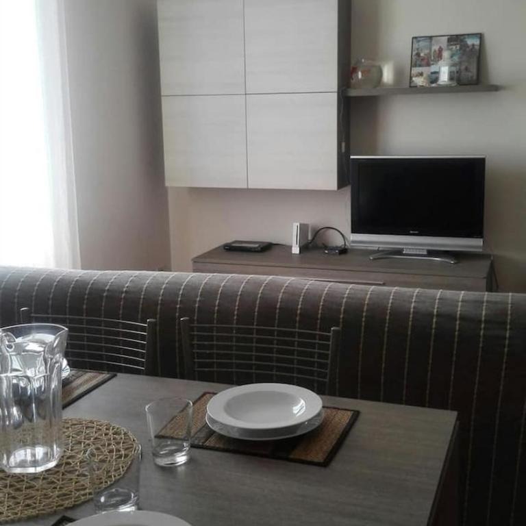 La casa di Ester - Appartamento con 2 Camere da Letto - 2
