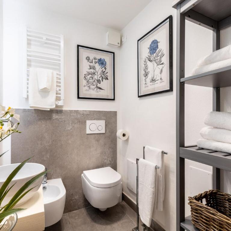 Casa Colosseum, A Million Dollar's View: the Lucca Colosseum. Luxury 1 bedroom 1 Bathroom Apartment - Appartamento con 1 Camera da Letto - 10