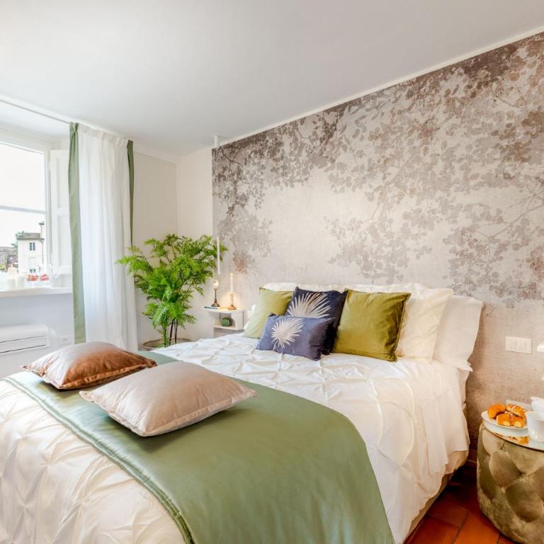 Casa Colosseum, A Million Dollar's View: the Lucca Colosseum. Luxury 1 bedroom 1 Bathroom Apartment - Appartamento con 1 Camera da Letto - 4