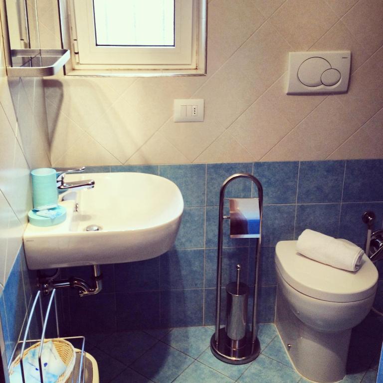 B&B Le Camere di Livia - Camera Singola con Bagno Privato - 7