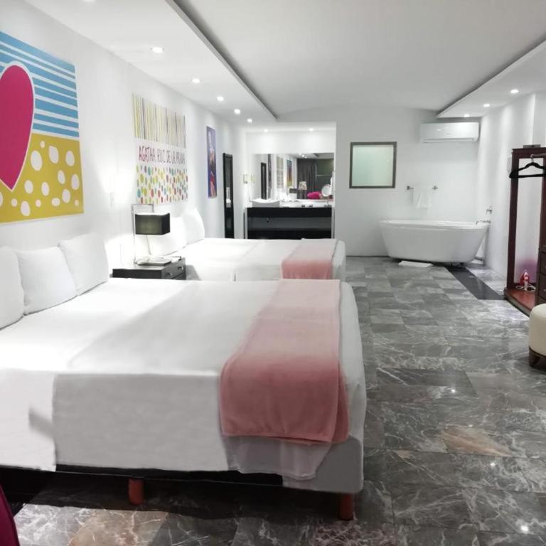 MayaFair Design Hotel - Double Room - 6