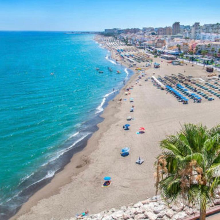 BEACHFRONT APARTMENT In MIJAS COSTA - Apartamento de 3 dormitorios - 37