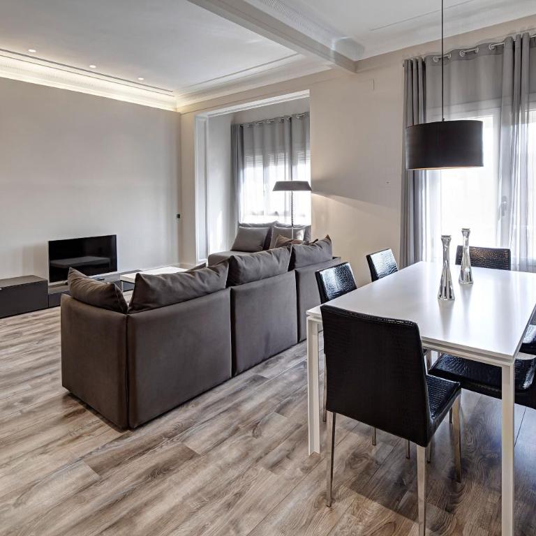Habitat Apartments Paseo de Gracia - Superior Two-Bedroom Apartment - 1