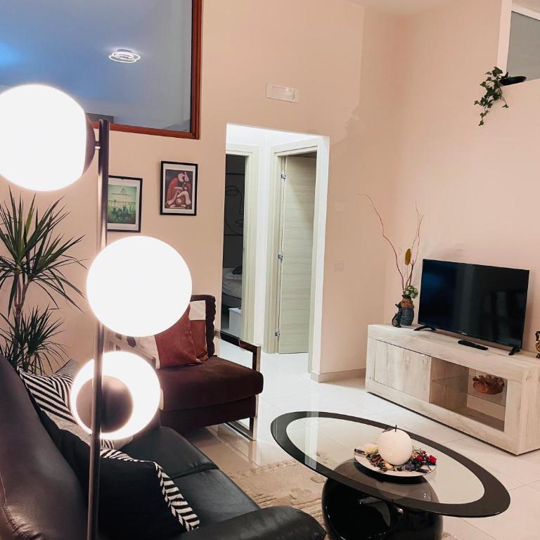La dimora degli Avi - Suite con 2 Camere da Letto - 19
