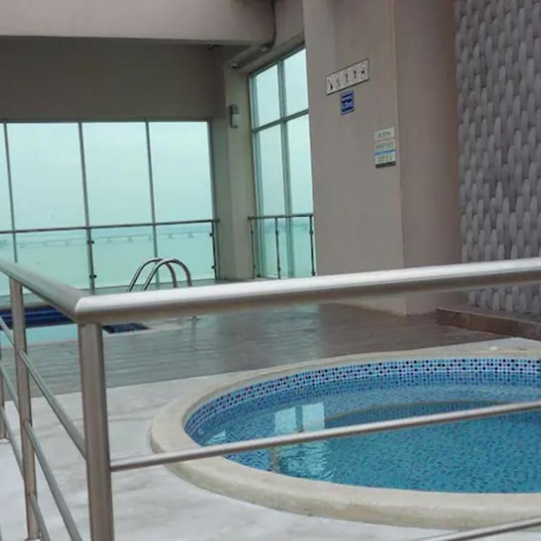 Suite en Riverfront 2 - Puerto Santa Ana - Apartamento de 1 dormitorio - 3