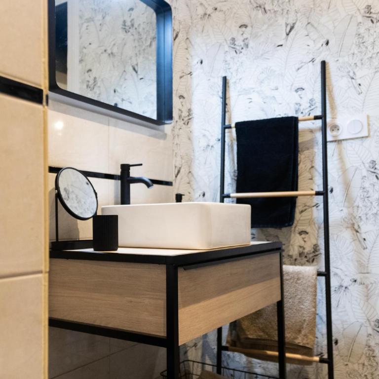 Magnolia : Superbe deux-pièces quartier du Château - Appartement 1 Chambre - 7