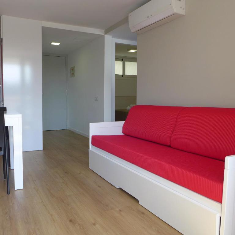 Rentalmar Navarra family suites - Apartamento Superior de 2 dormitorios (6 adultos) - 4