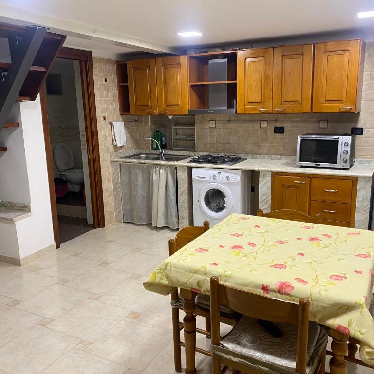 Casa Asia - Appartamento con 1 Camera da Letto - 2