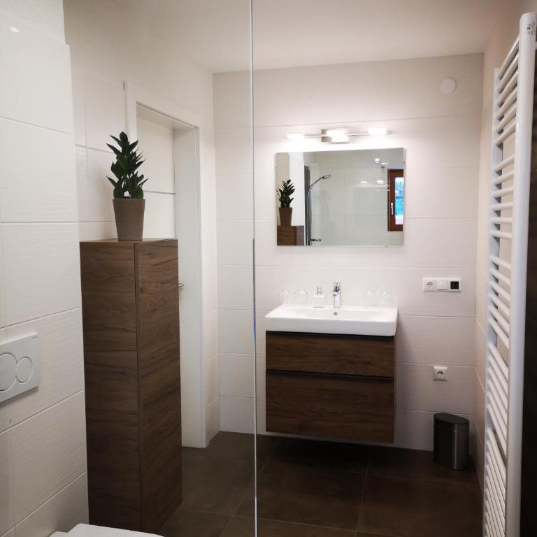 Ferienwohnungen BERGfeeling - Apartment mit 2 Schlafzimmern - 11