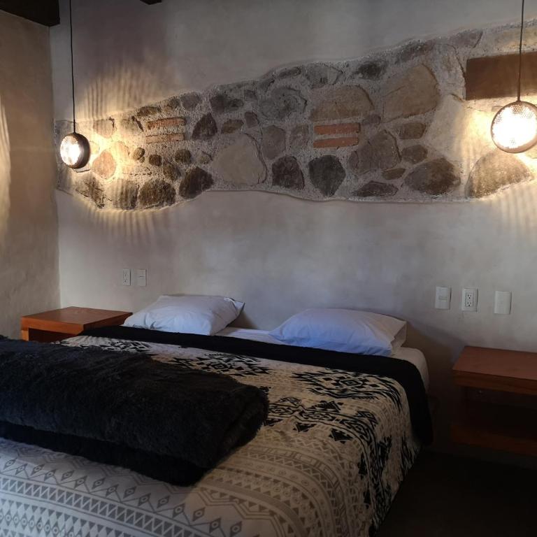 Hotel Pepen - Deluxe Room (2 Adults + 1 Child) - 1