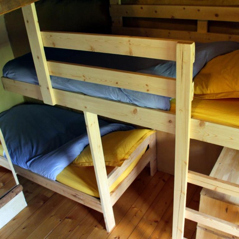La Paille - Lit Simple dans Dortoir de 4 Lits - 8