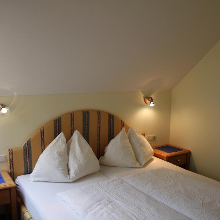 Appartements im Forsthaus Wunderbar ruhige Ferienwohnungen in Strobl am Wolfgangsee im Forsthaus - Apartment mit 3 Schlafzimmern und Terrasse - 3