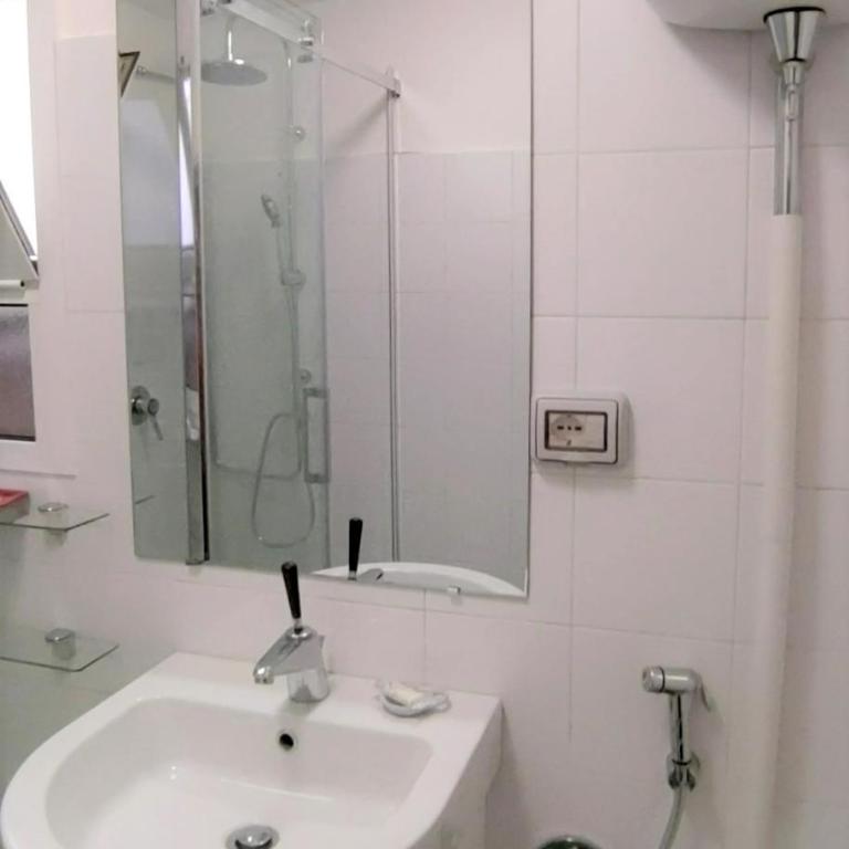 Teatime al Colosseo - Casa con 2 Camere da Letto - 53