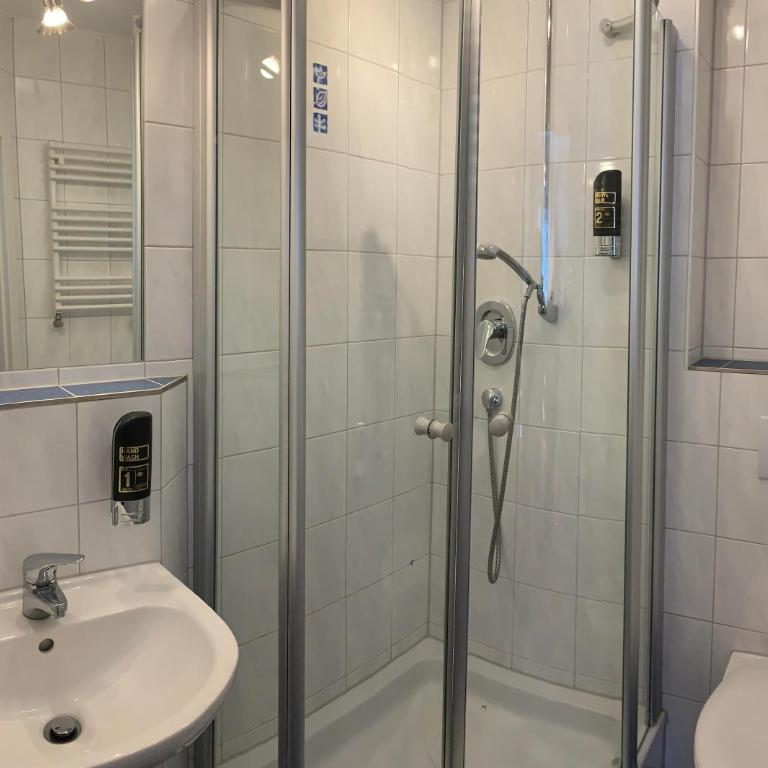 Hotel Pension Schwansee - Habitación Doble con baño privado - 6