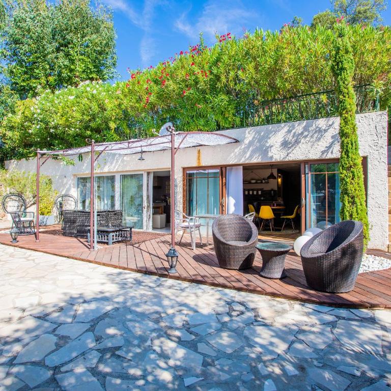 VILLA JUSTINE VI4239 By Riviera Holiday Homes - Villa mit privatem Pool - 39