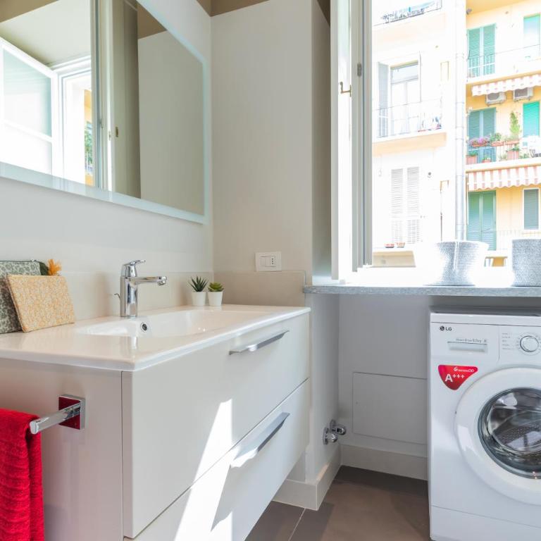 Top Living Apartments - Torino Centro - One-Bedroom Apartment - 9