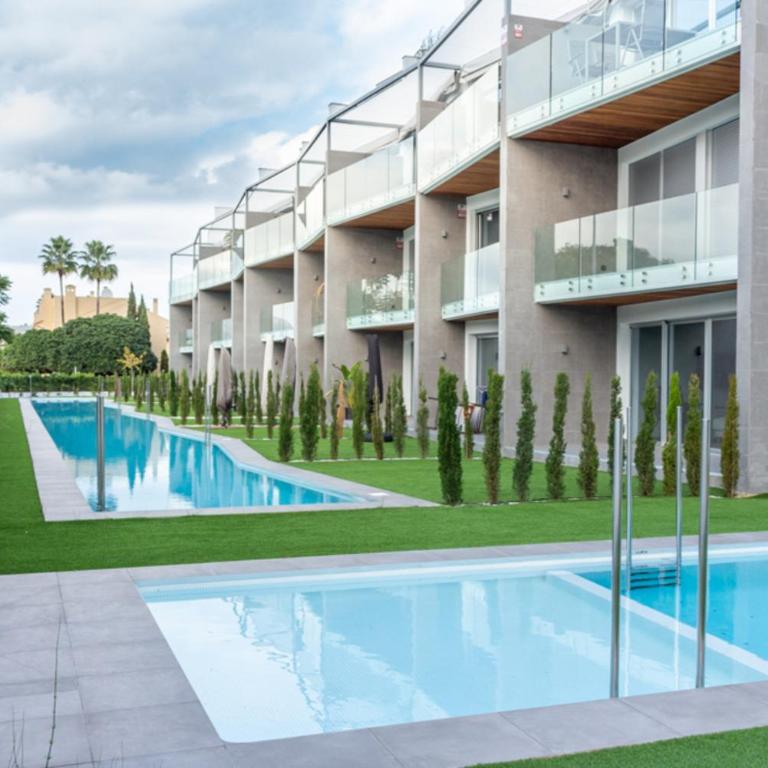 Apartamento Ático Estrasburgo suites - Apartamento de 3 dormitorios - 1