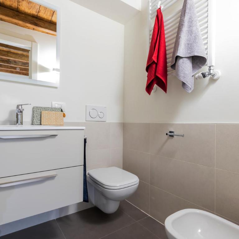 Top Living Apartments - Torino Centro - One-Bedroom Apartment - 12