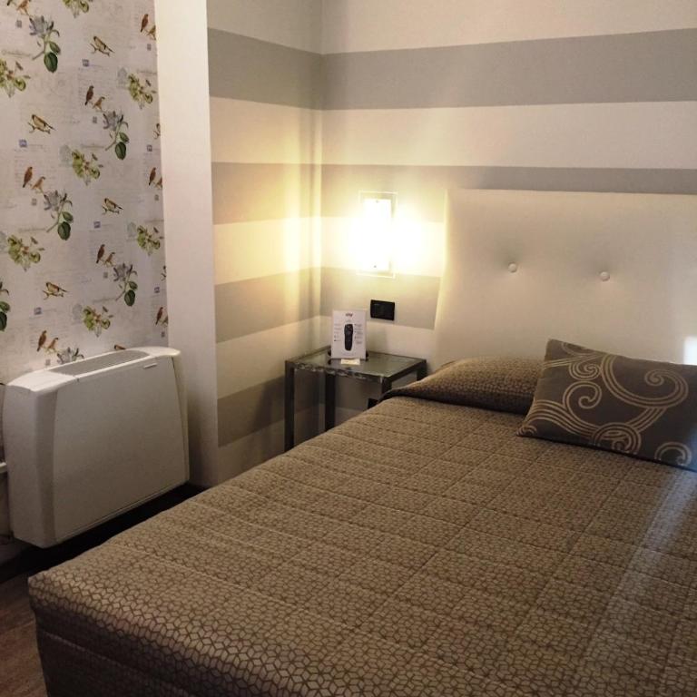 Hotel Lancaster - Double Room - 4