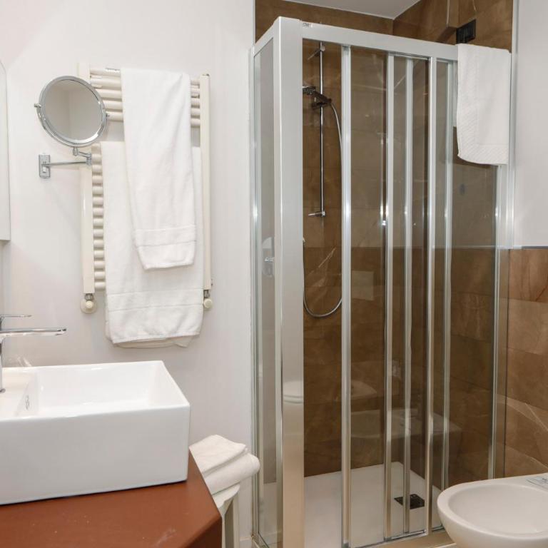 Hotel Lancaster - Double Room - 5