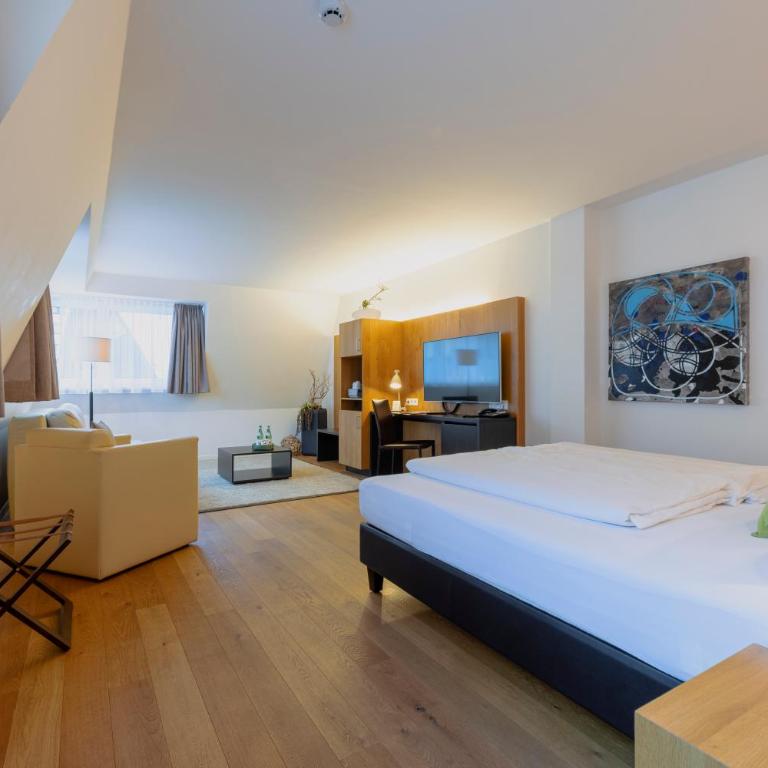 m3Hotel - Comfort Doppel- oder Dreibettzimmer - 8