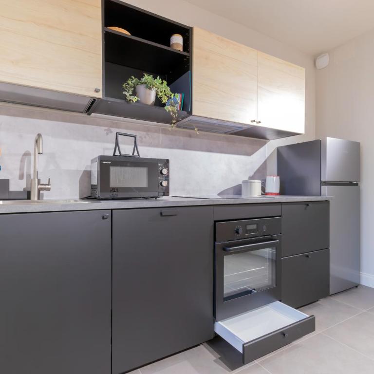 Top Living Apartments - Torino Centro - One-Bedroom Apartment - 8