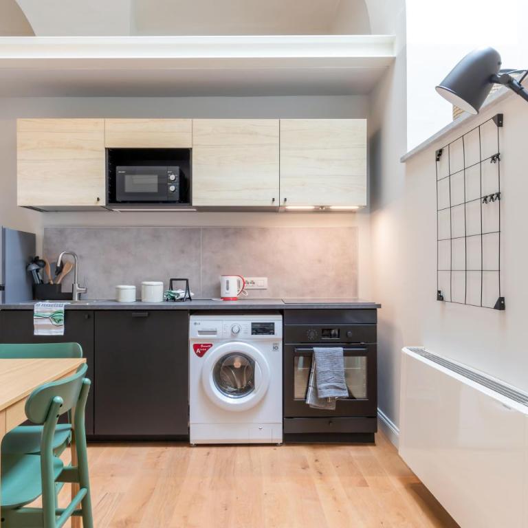 Top Living Apartments - Torino Centro - Studio Apartment - 5