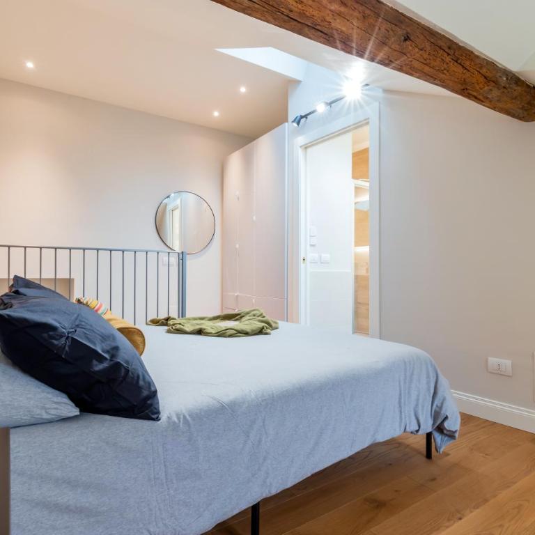 Top Living Apartments - Torino Centro - One-Bedroom Apartment - 3
