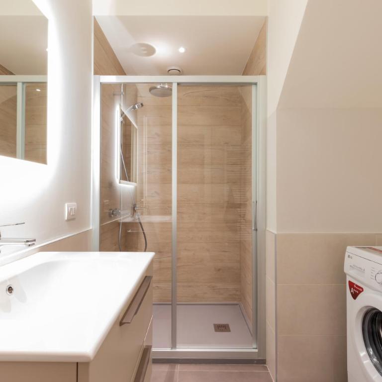 Top Living Apartments - Torino Centro - One-Bedroom Apartment - 9