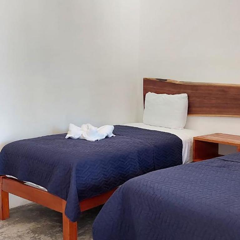 Hotel Xa´an Bacalar - Triple Room with Private Bathroom - 4