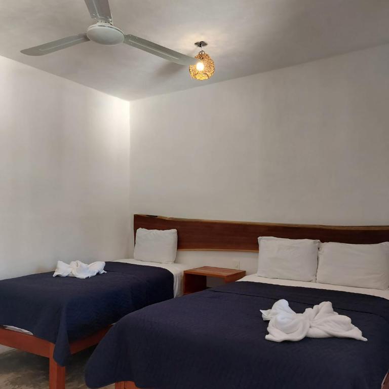 Hotel Xa´an Bacalar - Triple Room with Private Bathroom - 7