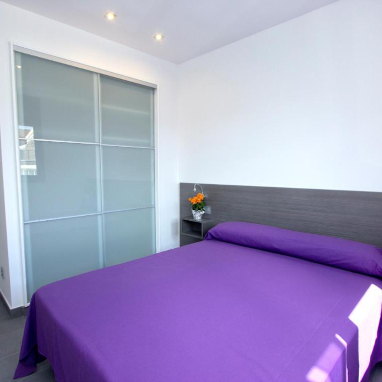 InmoSantos Apartaments Nuria - Apartamento de 2 dormitorios - 8