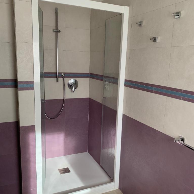 Casa Fiorita - Camera Tripla con Bagno Privato - 3
