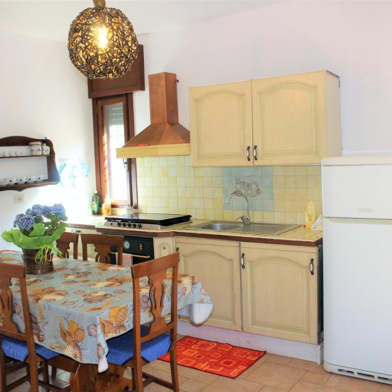 Villa climatizzata con grande porticato esterno vicino alle spiagge - Villa con 3 Camere da Letto - 10