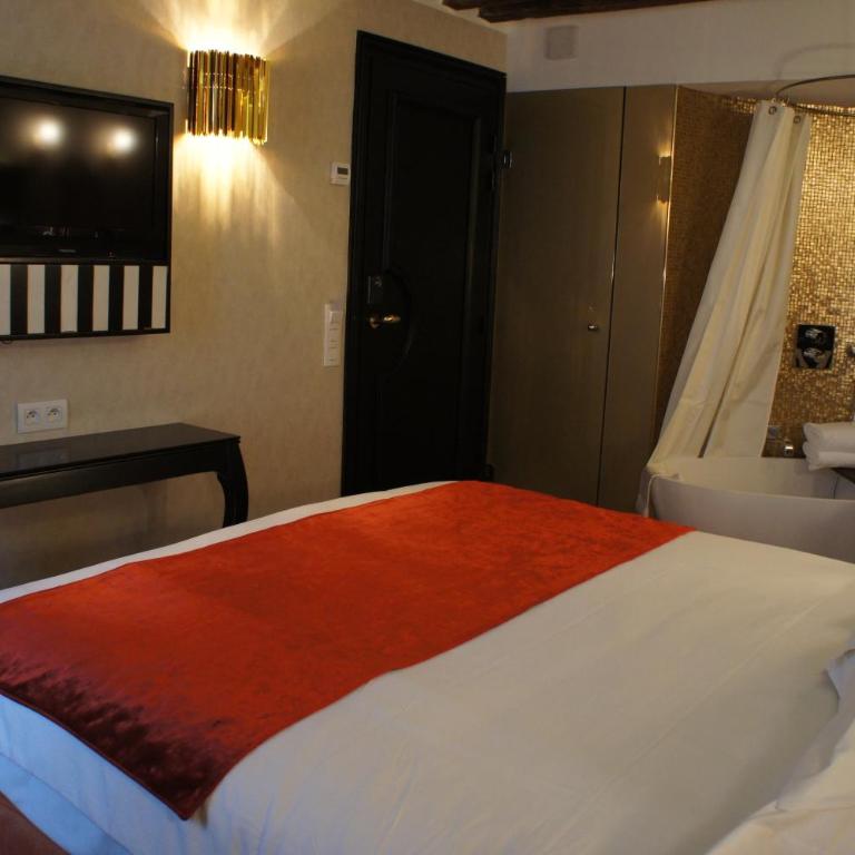 Tonic Hotel Saint Germain des Prés - Chambre Double Classique avec Baignoire - 9