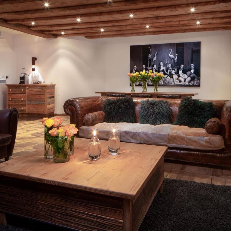 Hostellerie du Pas de l'Ours "Relais et Châteaux" - Suite de Luxe (6 Adultes) - 2