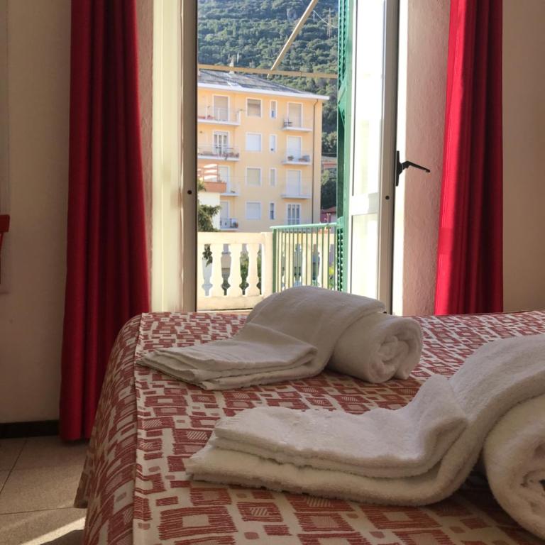 Hotel B&B Giardino delle Rose Bike&Breakfast - Camera Matrimoniale - 1