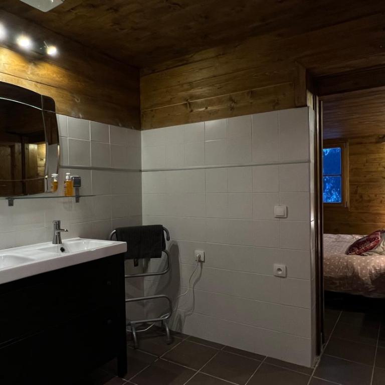 mini duplex dans chalet - Chalet 1 Chambre - 9