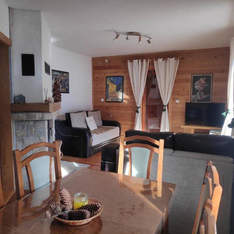 Apartment Isidora - Apartment with Mountain View - 3