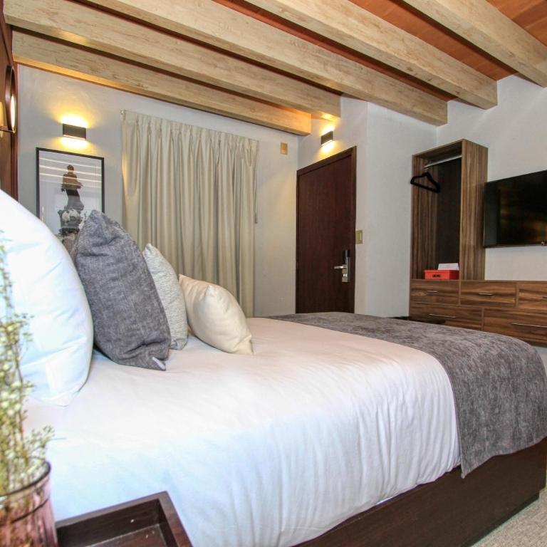 Casa Florencia Hotel Boutique - Queen Suite - 1