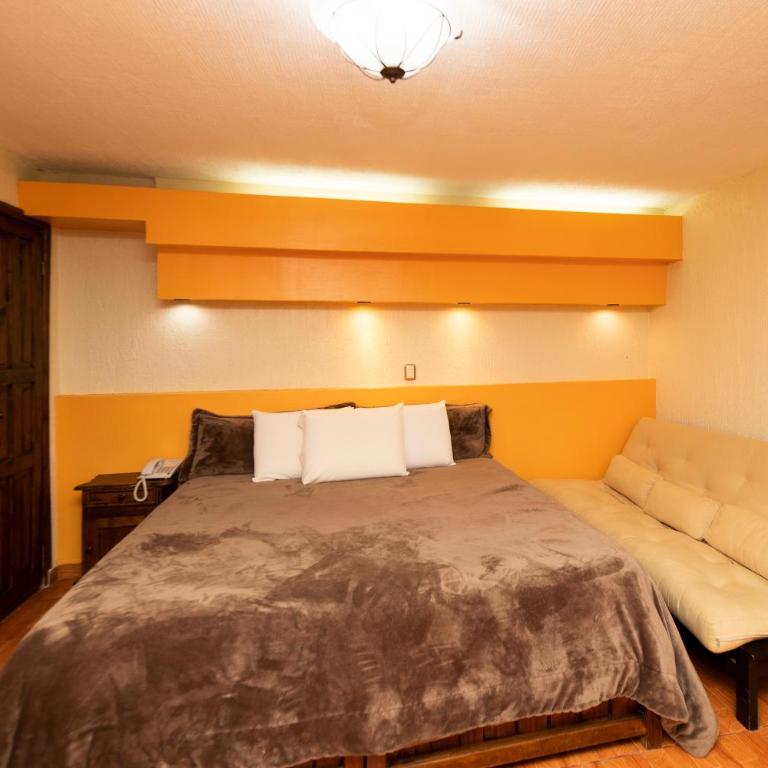 Gran Hotel El Encanto - Double Room with One Double Bed - 3