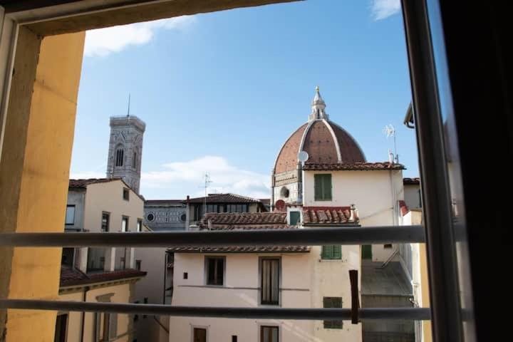 Cozy Dante's Apartment - Appartamento con 1 Camera da Letto - 16