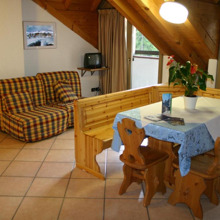 Hotel Orsa Maggiore - Appartamento con 2 Camere da Letto e Vista Montagna (6 Adulti) - 3