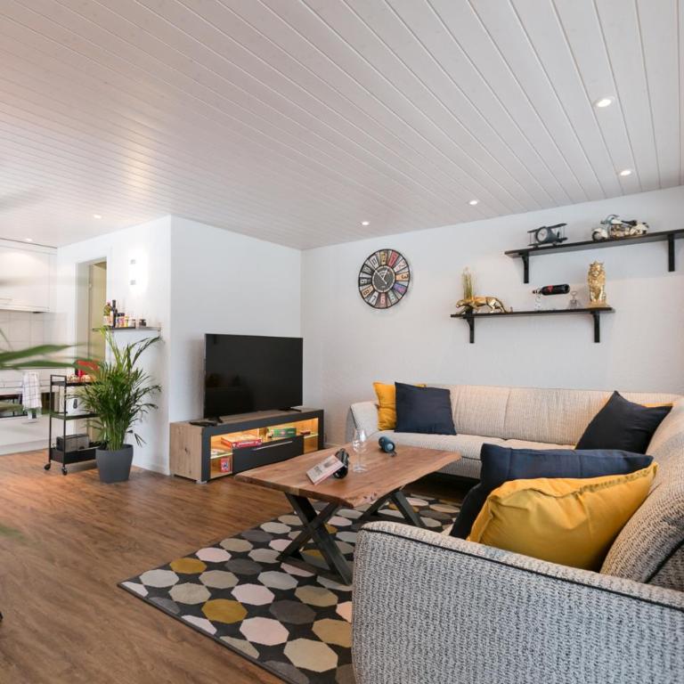 Spirit Apartments - Balkon - Bergsicht - Parkplatz - Apartment mit 1 Schlafzimmer - 2