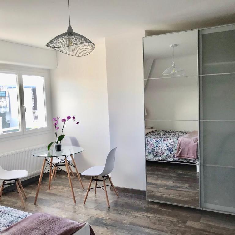 Joli studio Résidence Villa Sévigné à Caen - Appartement 1 Chambre - 3