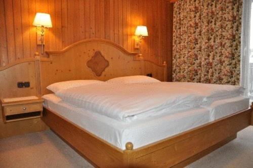 Pension Schierl - Doppelzimmer - 4