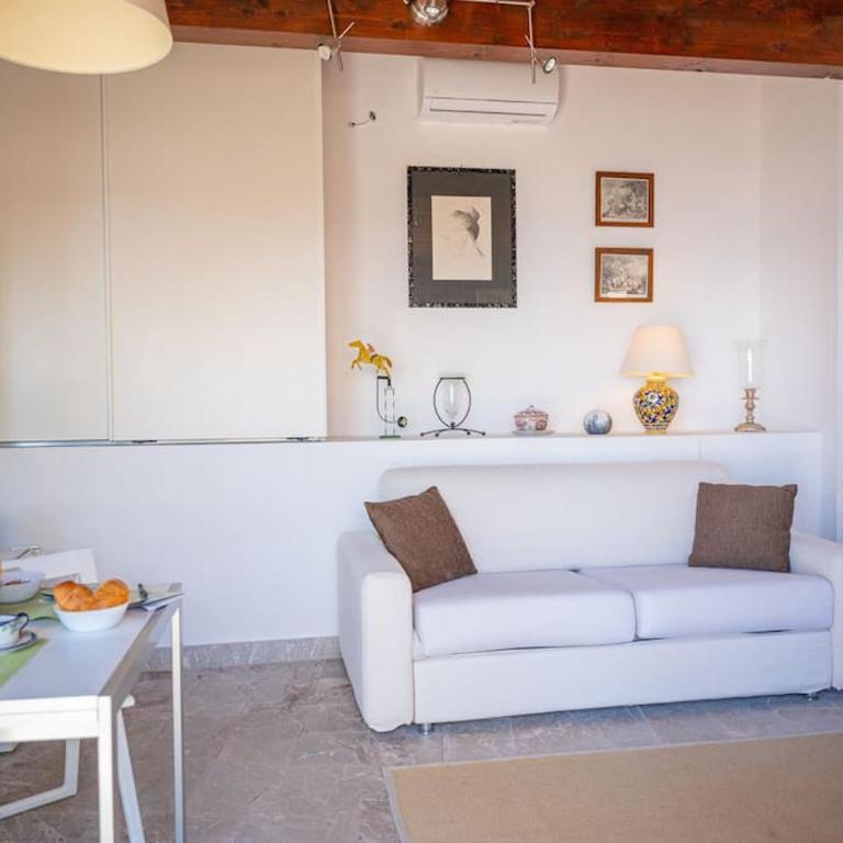 Chalet vista mare a Taormina con parcheggio Paolone House - Chalet - 25
