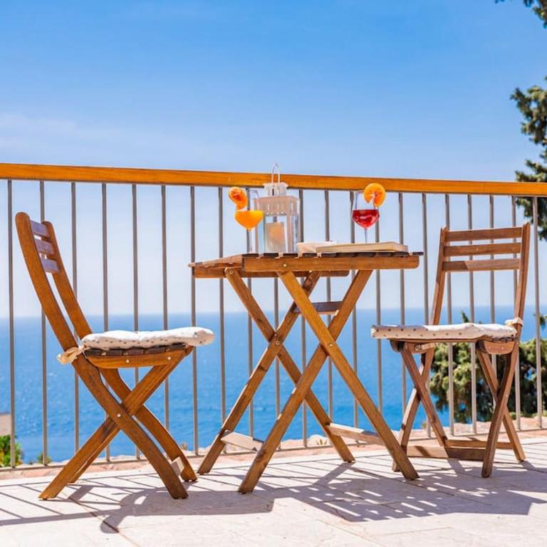 Chalet vista mare a Taormina con parcheggio Paolone House - Chalet - 14