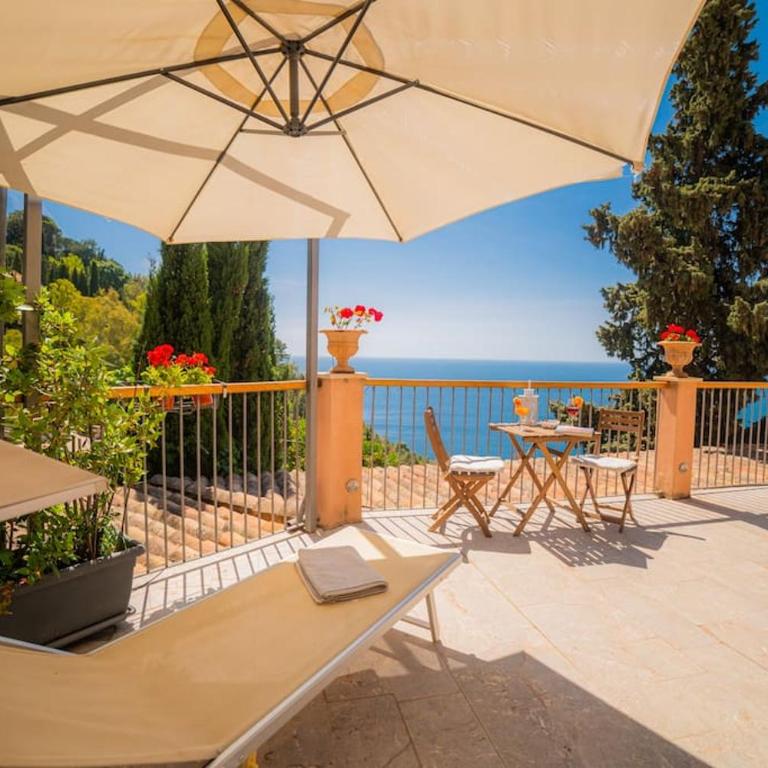 Chalet vista mare a Taormina con parcheggio Paolone House - Chalet - 12